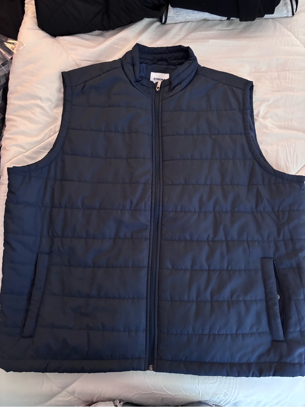 Sonoma Navy Quilted Men's Vest with Zip Front